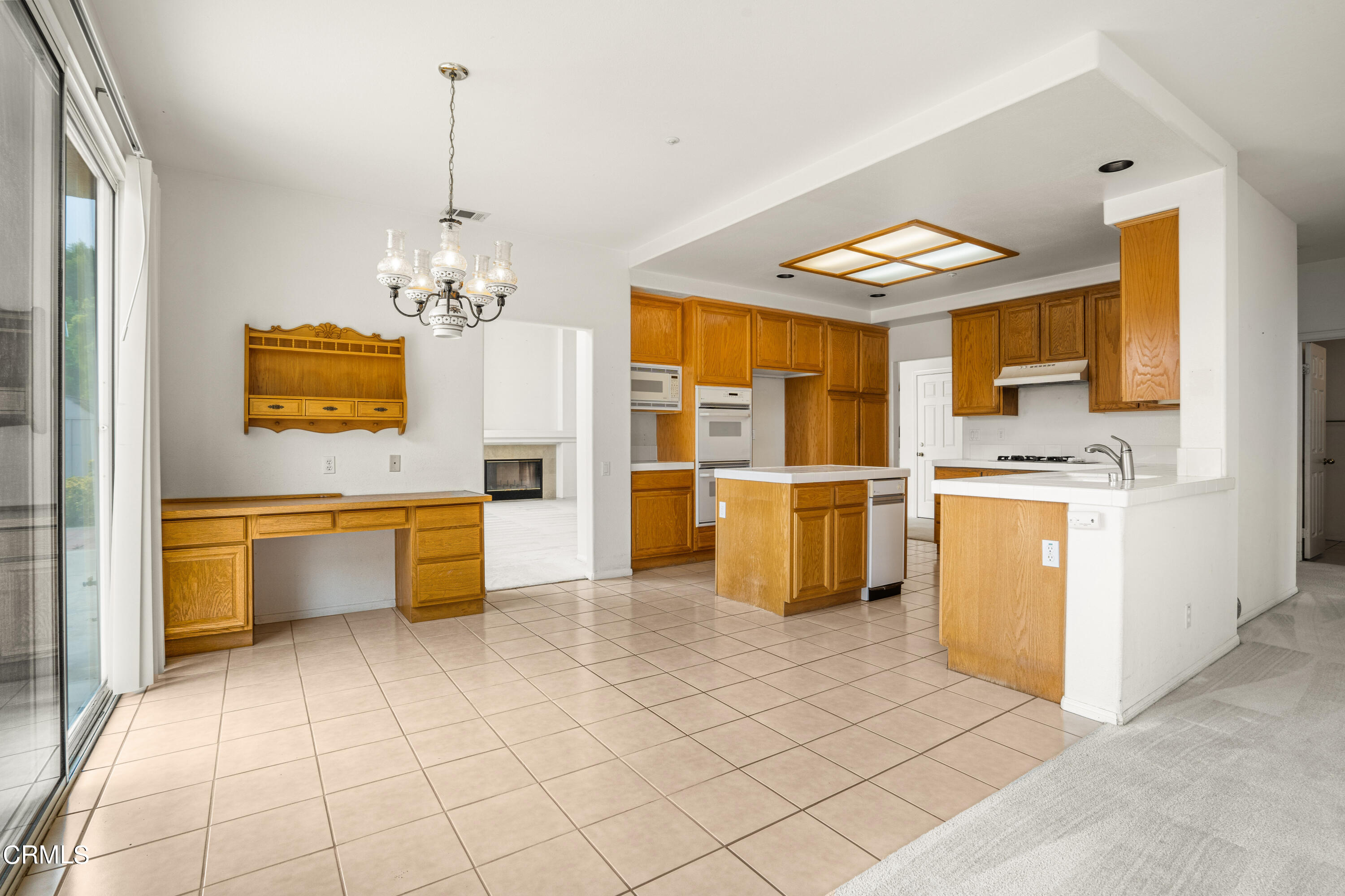 2410 Ivory Way Oxnard, CA 93036 - Photo 14 of 64 DSC06325