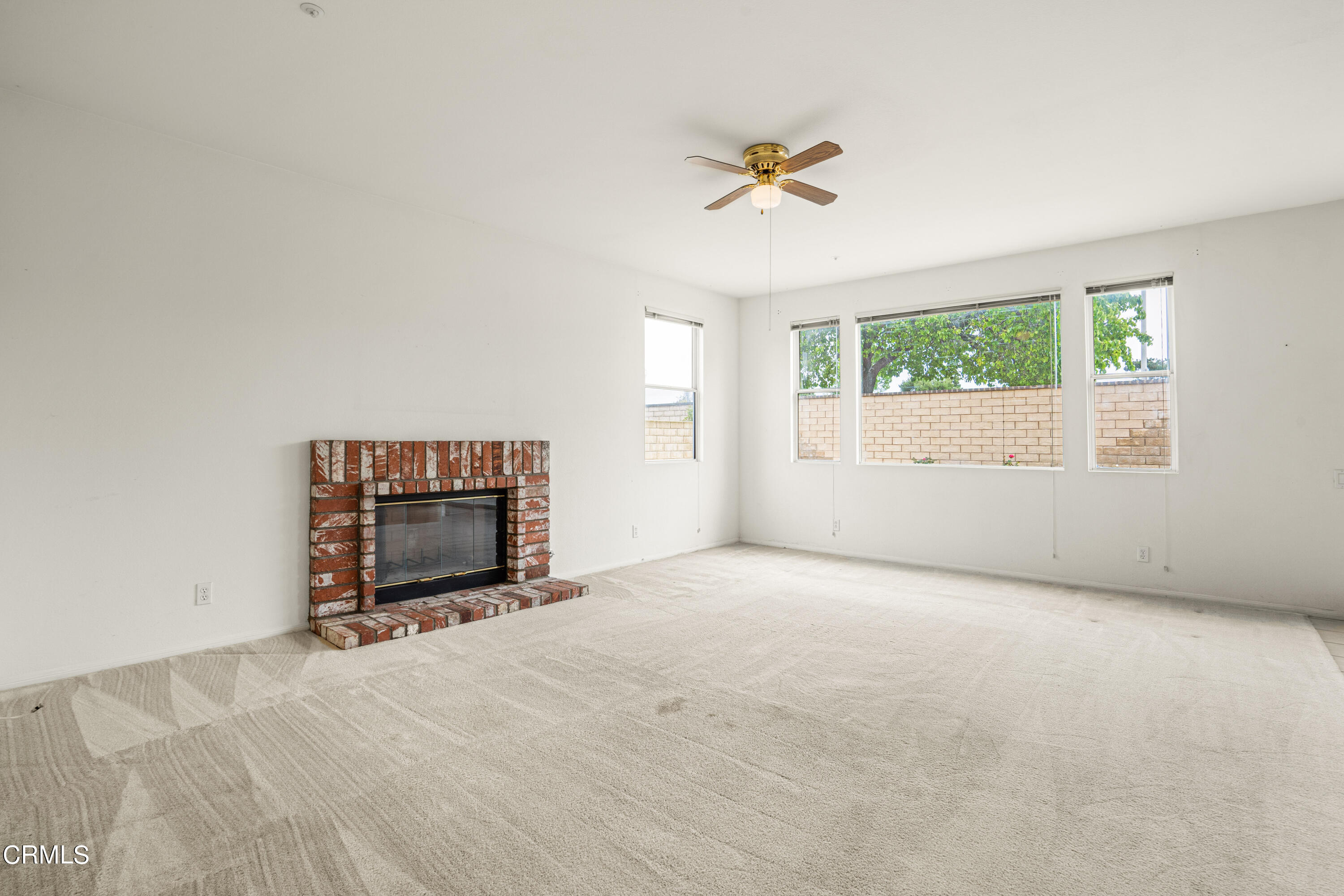 2410 Ivory Way Oxnard, CA 93036 - Photo 17 of 64 DSC06359