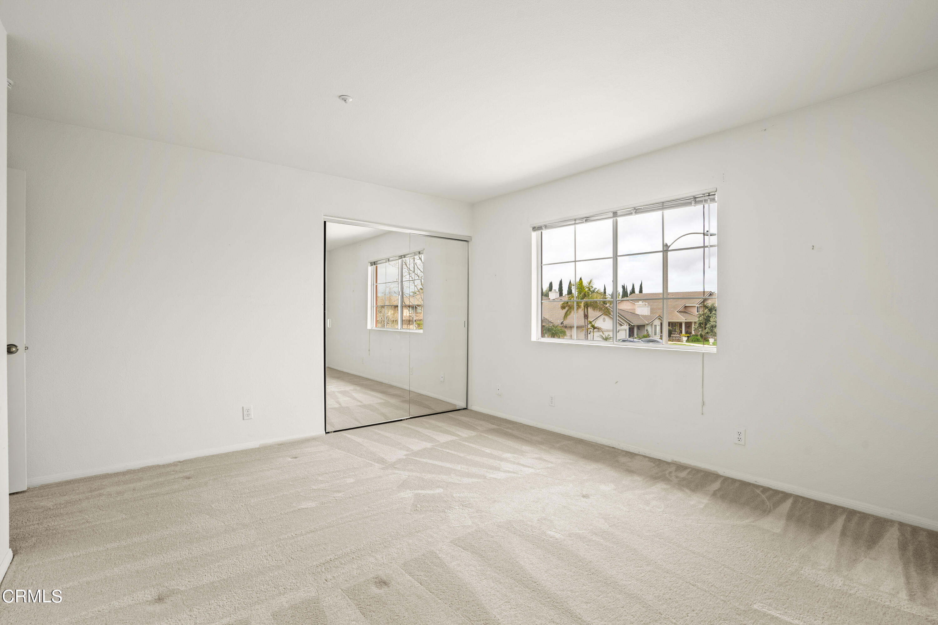 2410 Ivory Way Oxnard, CA 93036 - Photo 33 of 64 DSC06530