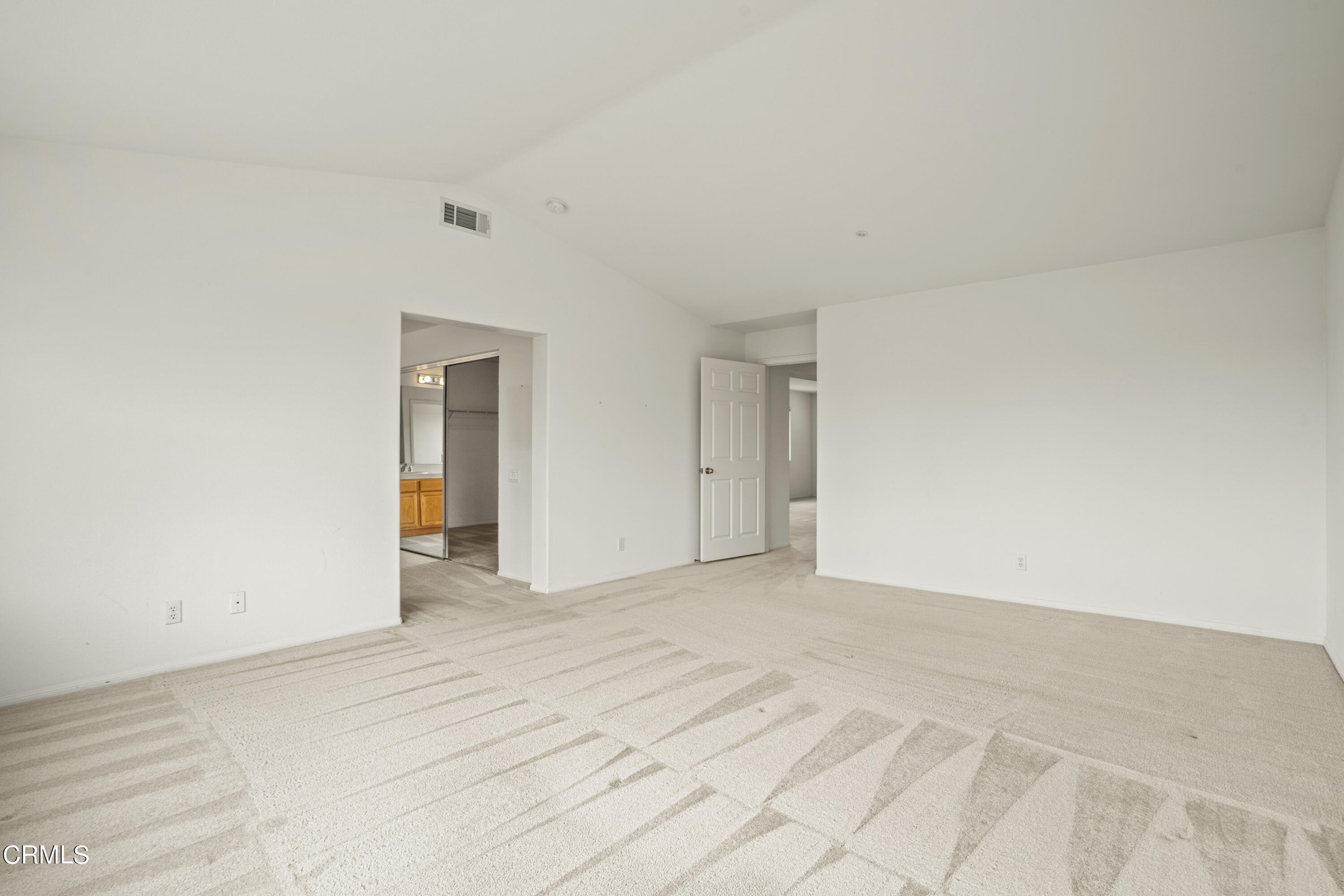 2410 Ivory Way Oxnard, CA 93036 - Photo 41 of 64 a view of an empty room and window