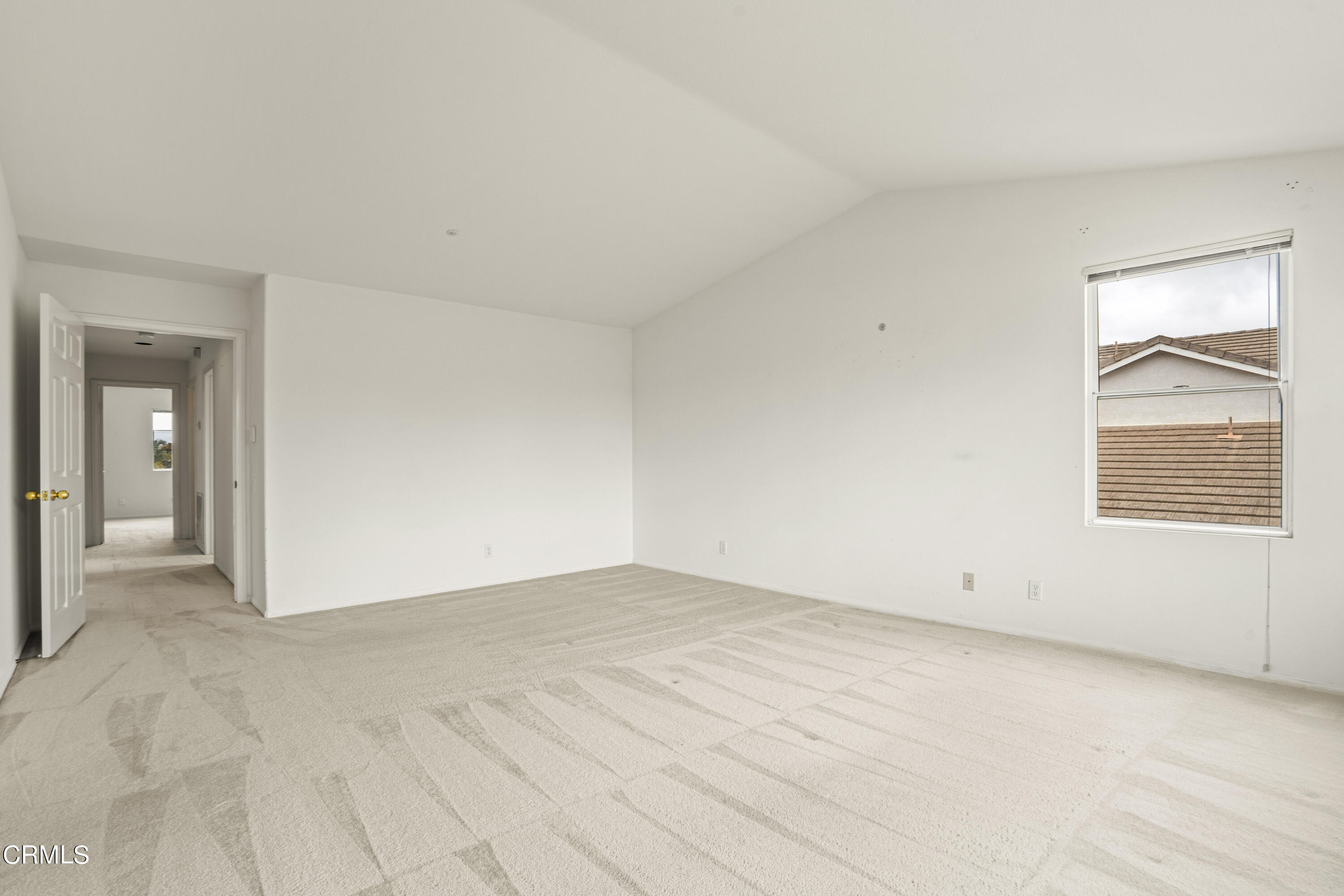 2410 Ivory Way Oxnard, CA 93036 - Photo 43 of 64 DSC06647