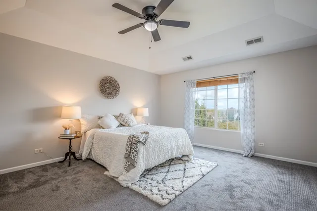 $324,900 | 1422 Manning Avenue, Montgomery, IL 60538