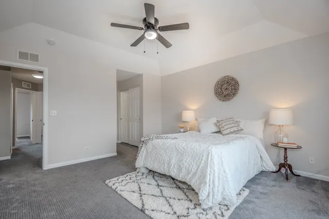 $324,900 | 1422 Manning Avenue, Montgomery, IL 60538