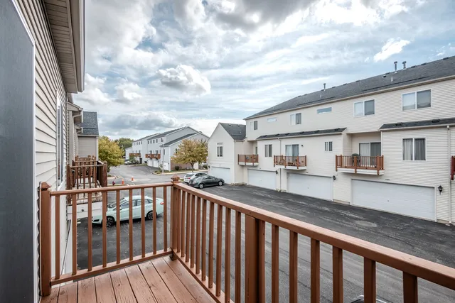 $324,900 | 1422 Manning Avenue, Montgomery, IL 60538