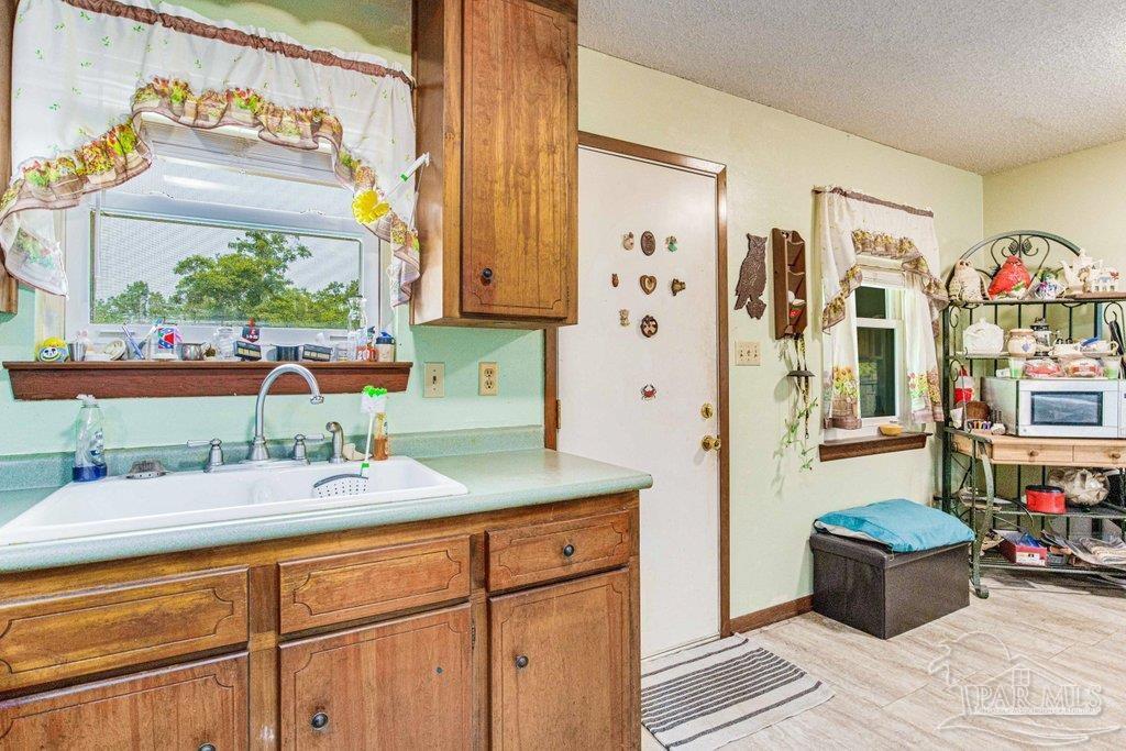 1421 River Annex Road Cantonment, FL 32533 - Photo 11 of 29 Gallery Image 11