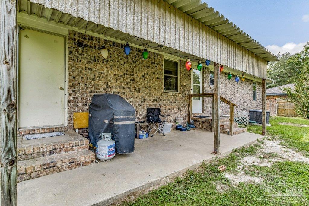 1421 River Annex Road Cantonment, FL 32533 - Photo 23 of 29 Gallery Image 23
