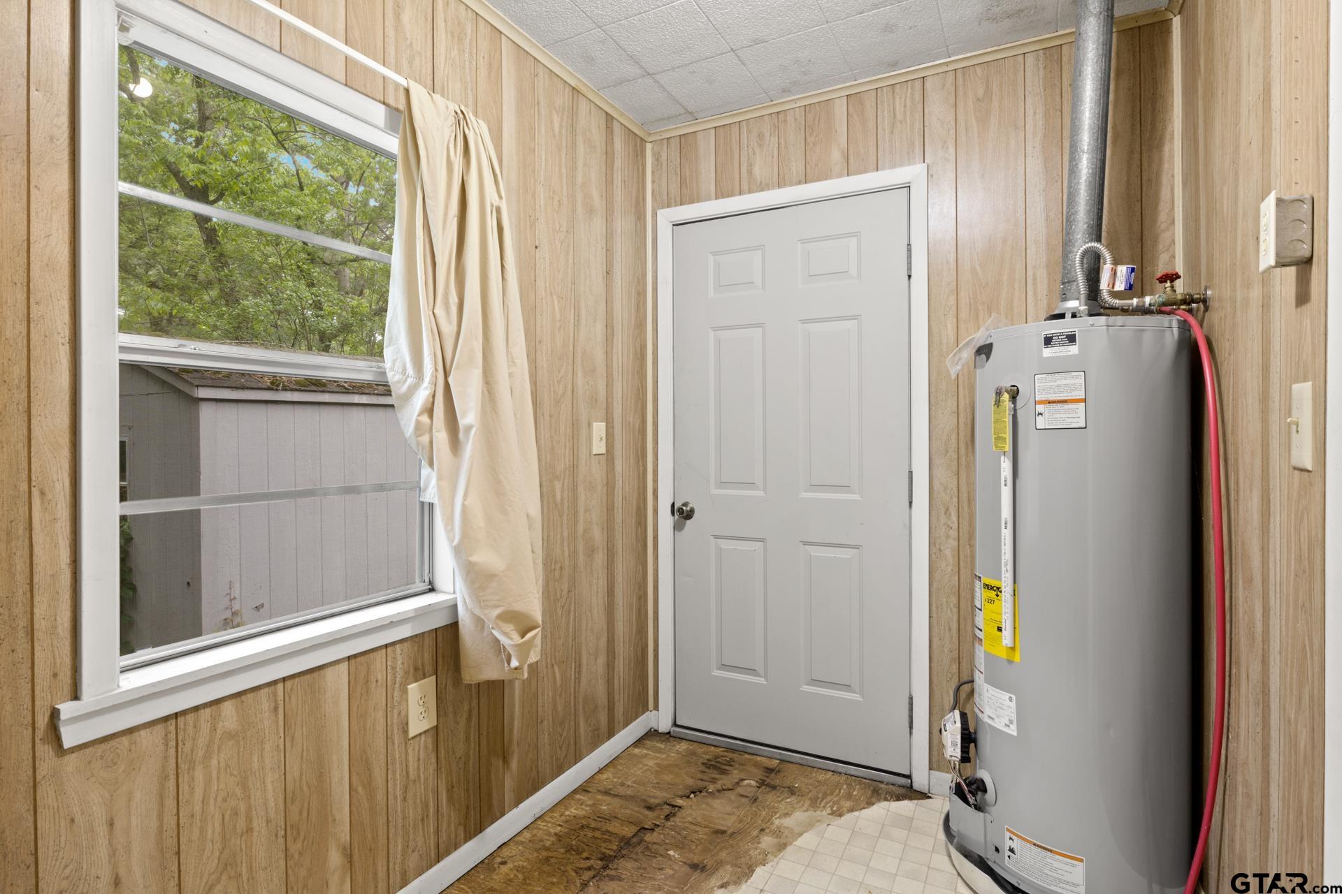 403 Pace Street Naples, TX 75568 - Photo 22 of 36