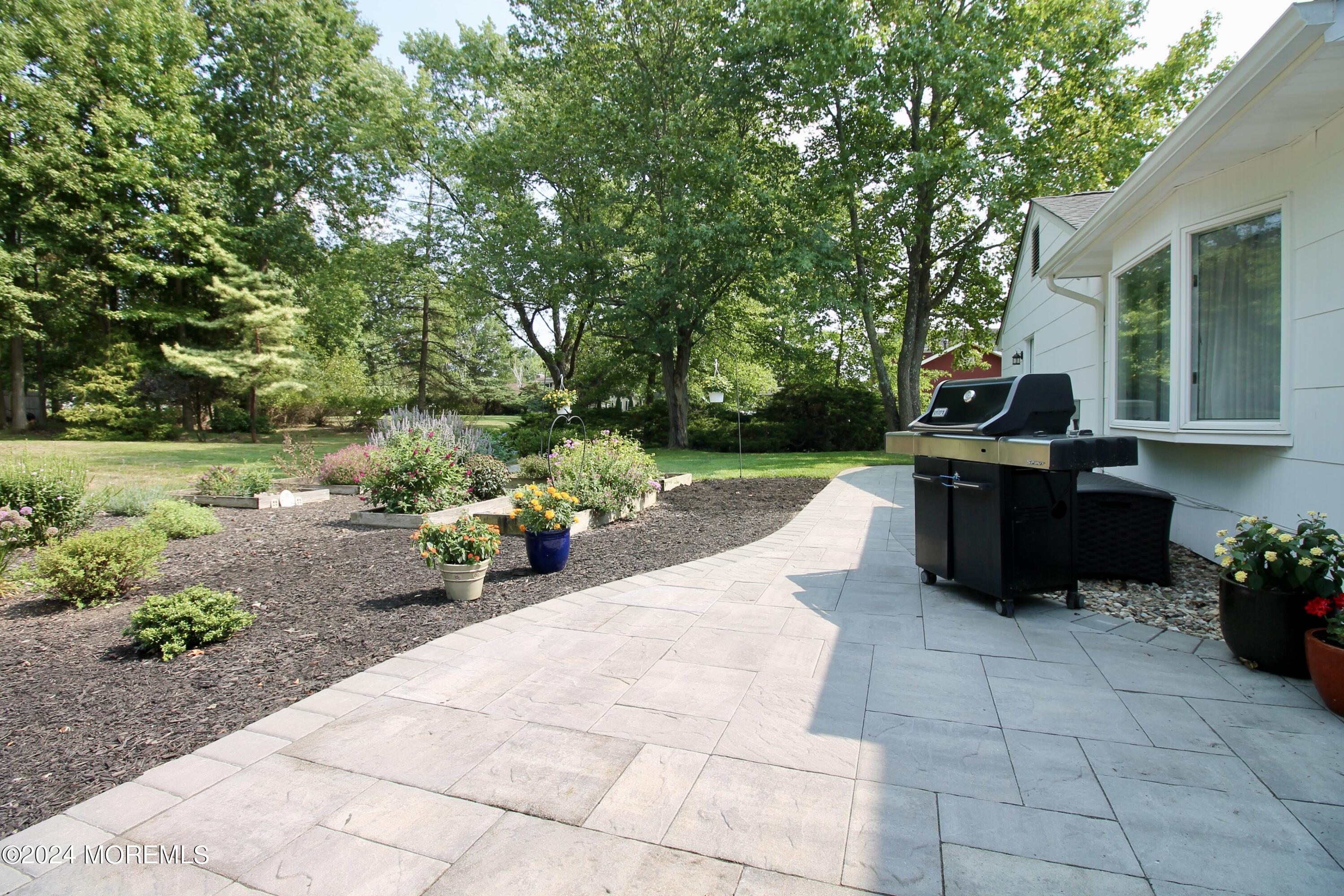 60 Kings Mountain Road Freehold, NJ 07728 - Photo 50 of 65 E0F90728-C509-4E2E-A914-25A0A1913806_1_2