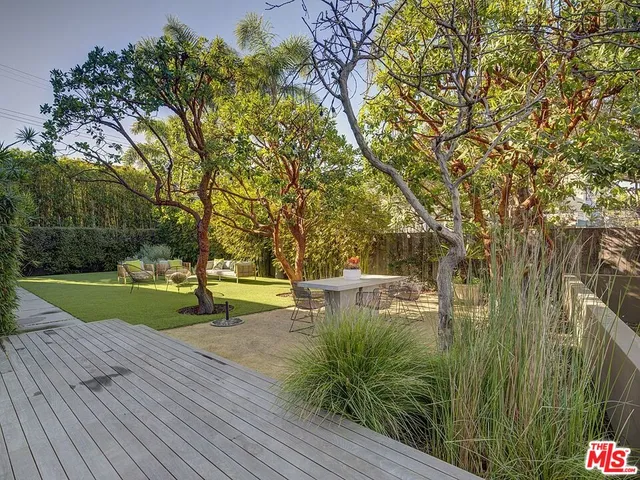 $6,350,000 | 2910-2908 Strongs Drive, Venice, CA 90291