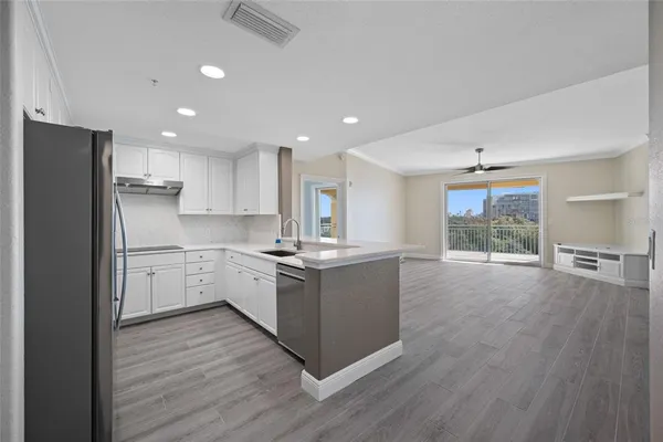 $789,000 | 700 North Osceola Avenue, Unit 606, Clearwater, FL 33755