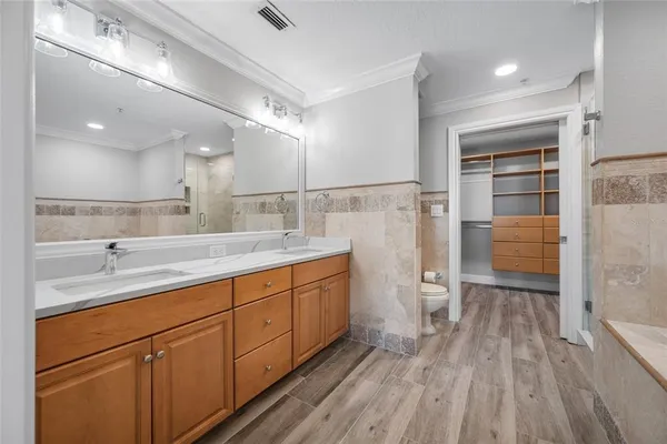 $789,000 | 700 North Osceola Avenue, Unit 606, Clearwater, FL 33755