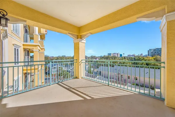 $789,000 | 700 North Osceola Avenue, Unit 606, Clearwater, FL 33755