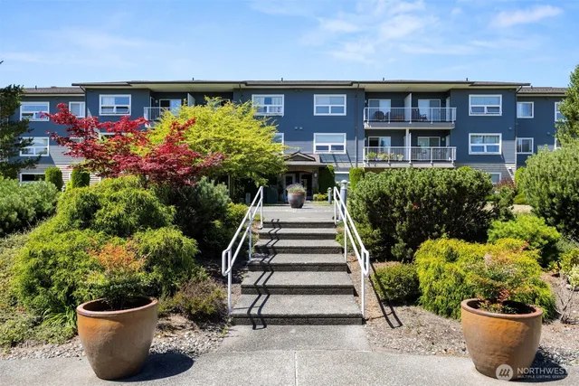 $335,000 | 516 Darby Drive, Unit 207, Bellingham, WA 98226