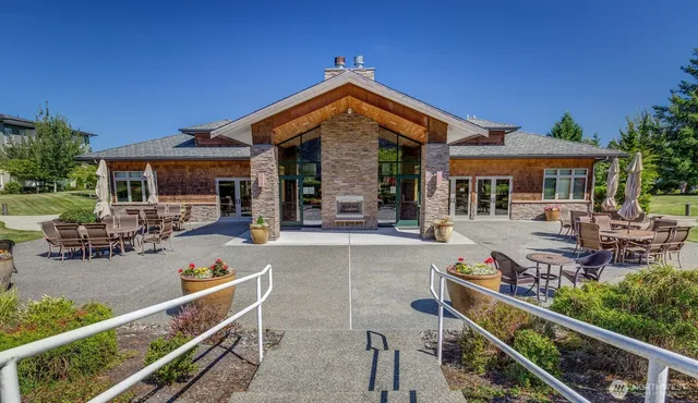 $335,000 | 516 Darby Drive, Unit 207, Bellingham, WA 98226