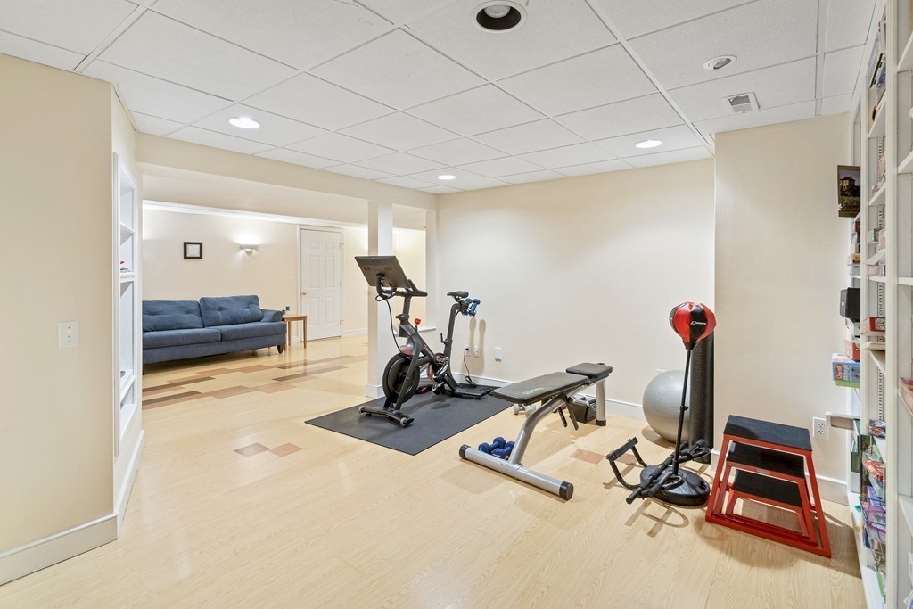 478 Clinton Road Brookline, MA 02467 - Photo 13 of 16