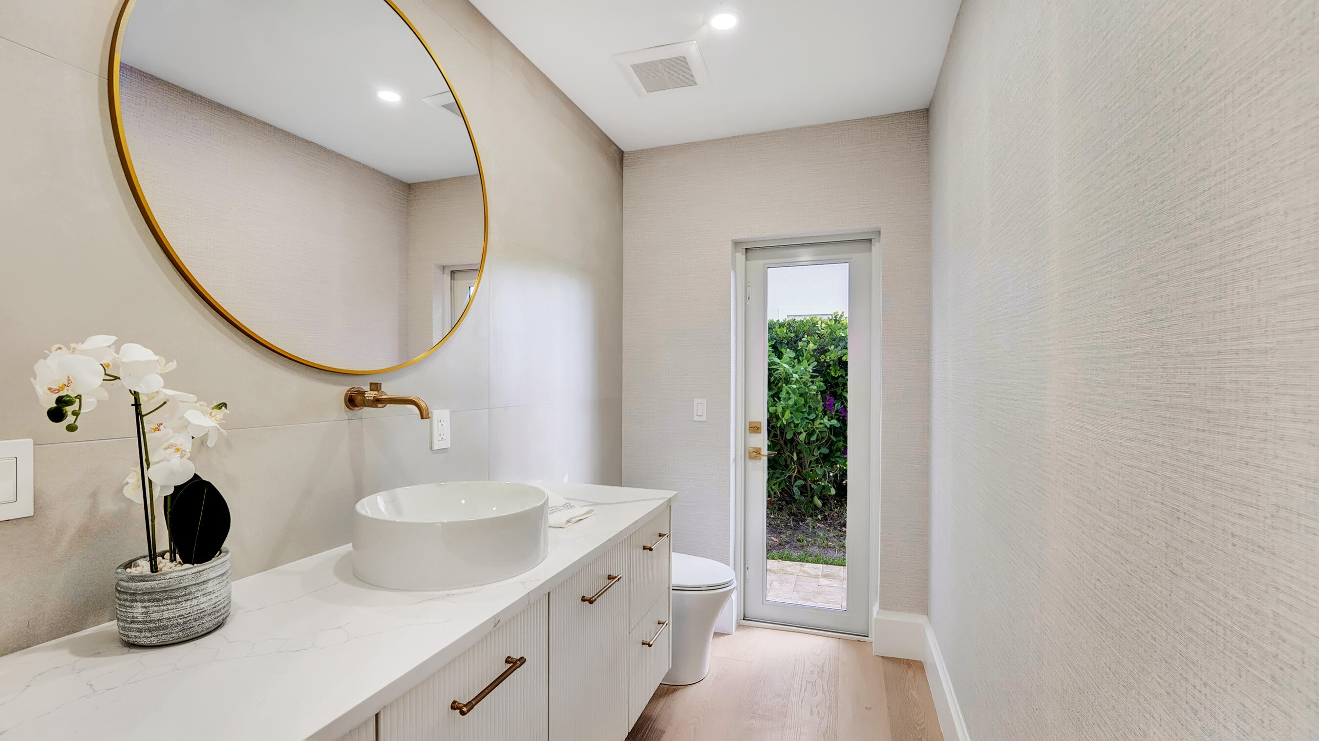 580 Southwest 15th Street Boca Raton, FL 33432 - Photo 45 of 70 Powder room
