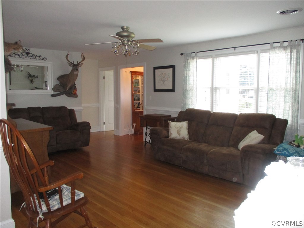 522 Old Bermuda Hundred Road Chester, VA 23836 - Photo 9 of 49 Gallery Image 9
