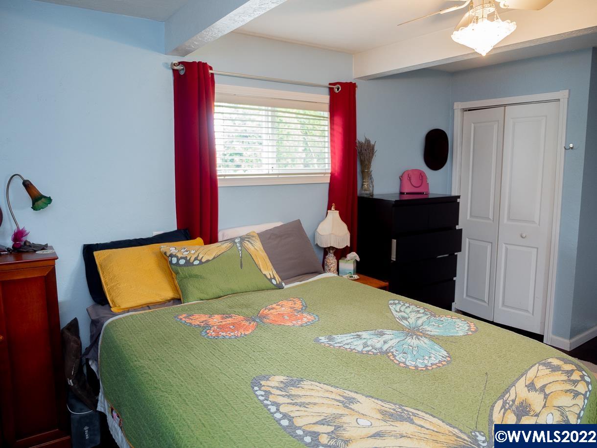 1295 Southwest Elm Street Albany, OR 97321 - Photo 10 of 27 Gallery Image 10