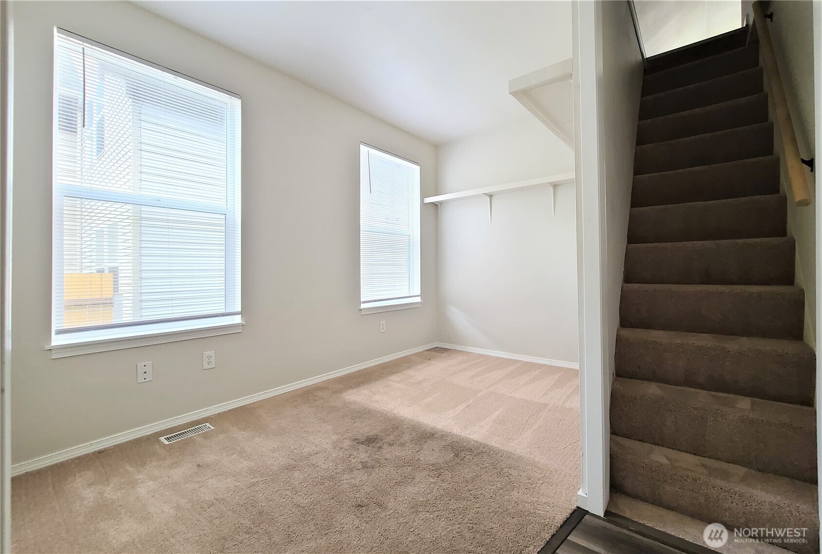 3418 Wetmore Avenue Everett, WA 98201 - Photo 13 of 33