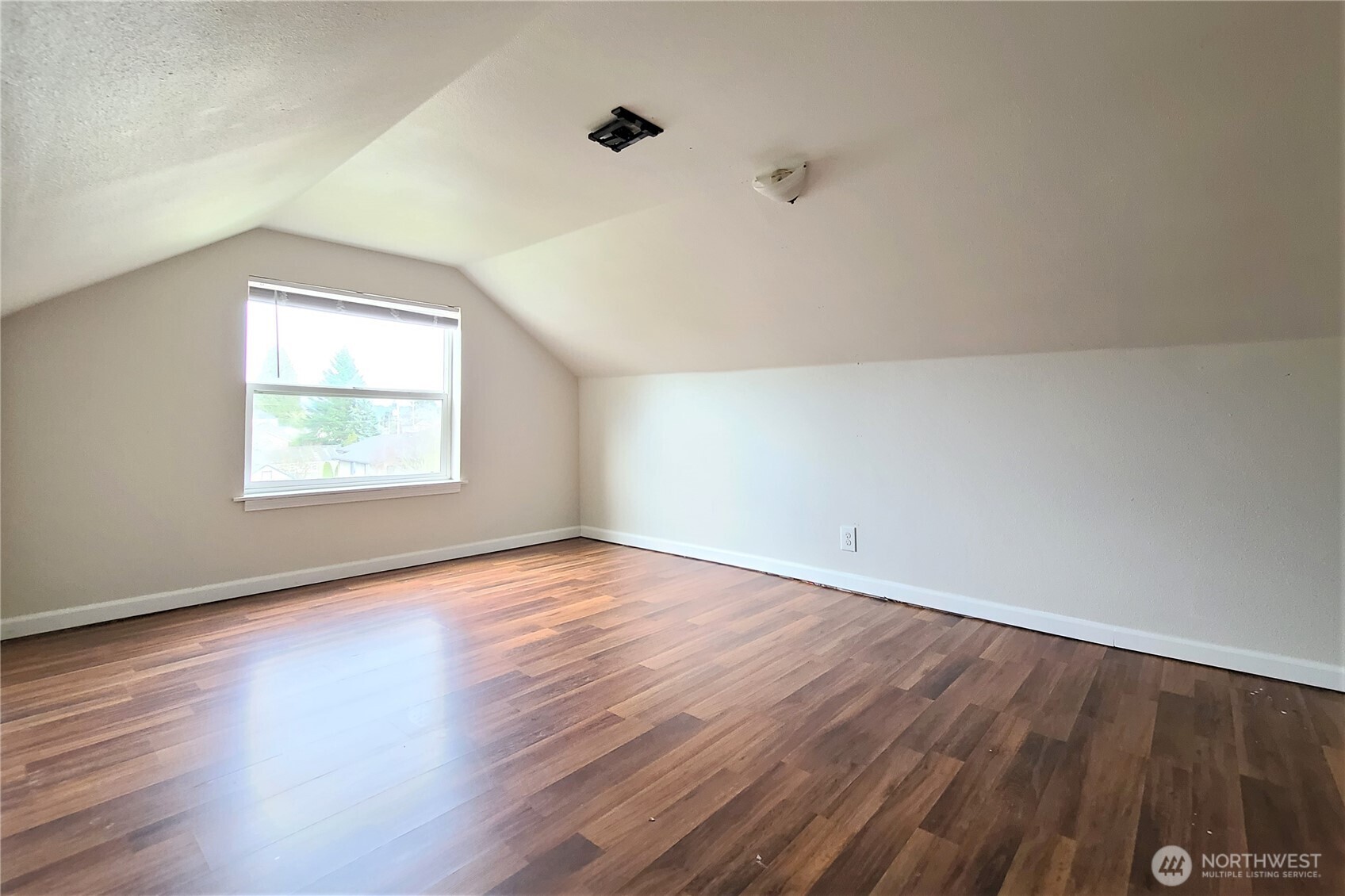 3418 Wetmore Avenue Everett, WA 98201 - Photo 10 of 33