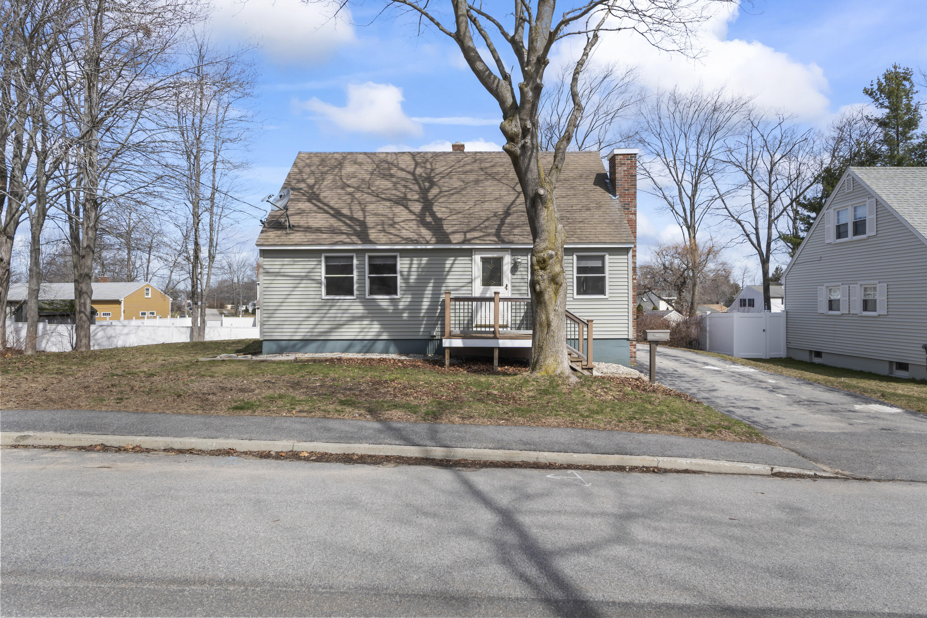 87 Wythburn Road South Portland, ME 04106 - Photo 1 of 33 87 Wythburn Road_102