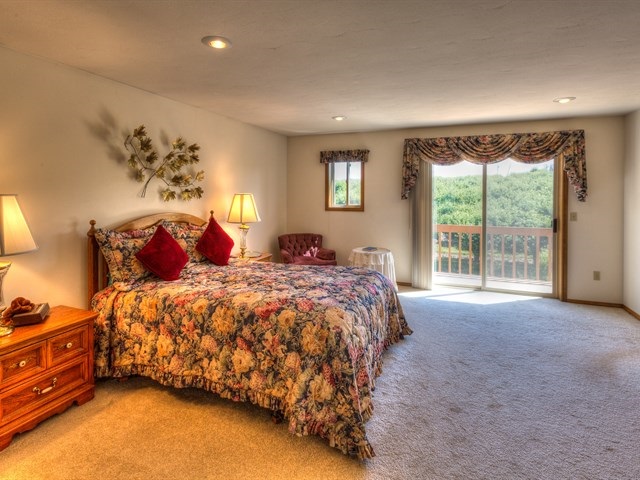 9615 East Day Road Mead, WA 99021 - Photo 3 of 19