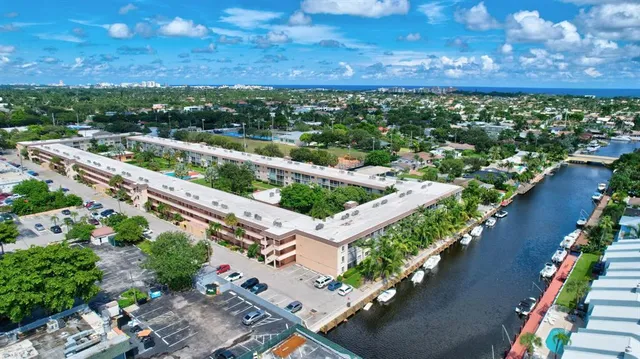 $249,900 | 4500 North Federal Highway, Unit 151F, Lighthouse Point, FL 33064