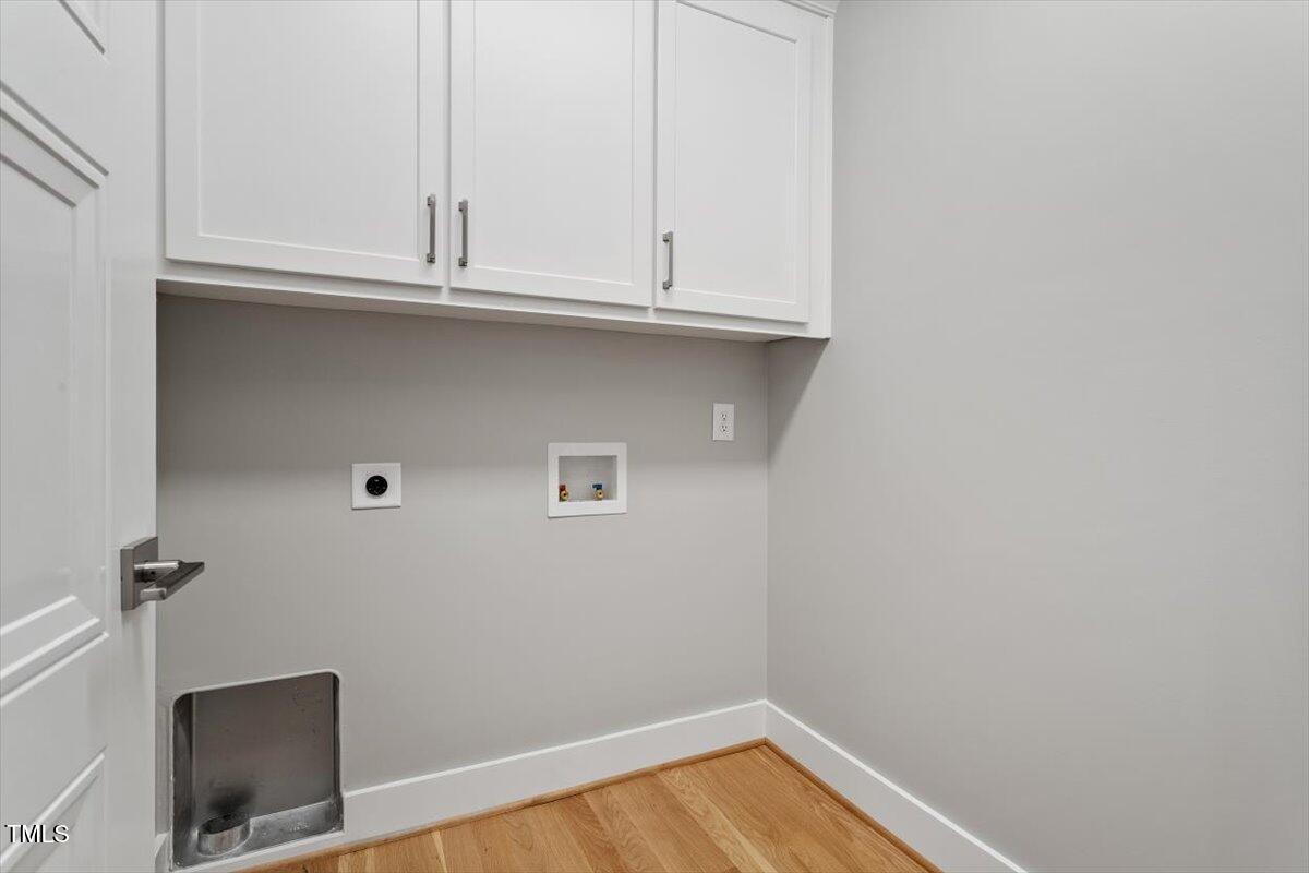 3934 Old Chapel Hill Road Durham, NC 27707 - Photo 39 of 47 a view of small space with wooden floor