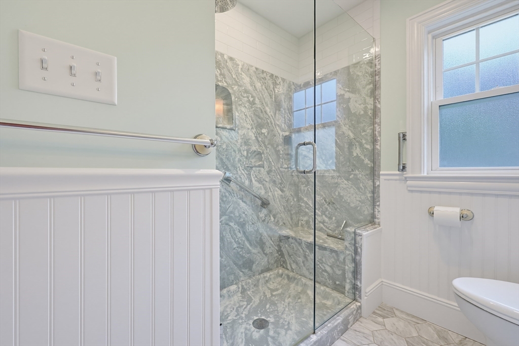 255 Madison Street Dedham, MA 02026 - Photo 23 of 40