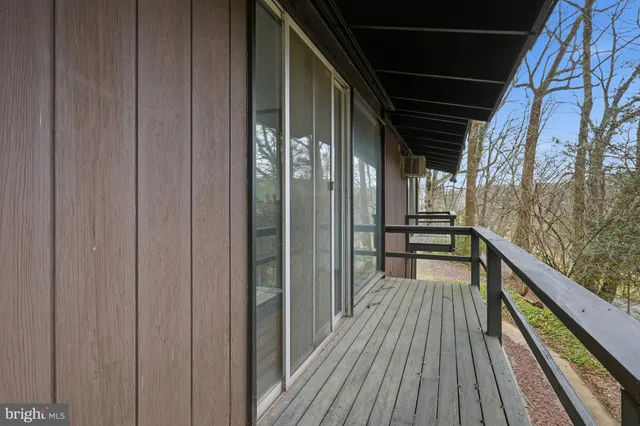 $525,000 | 5 Yorkridge Trail, Hockessin, DE 19707