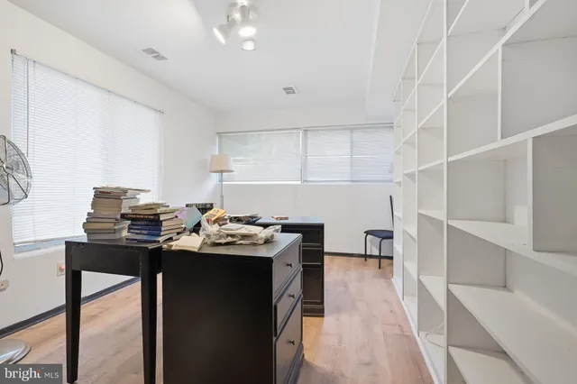 $525,000 | 5 Yorkridge Trail, Hockessin, DE 19707