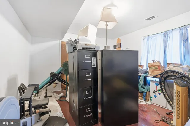 $525,000 | 5 Yorkridge Trail, Hockessin, DE 19707