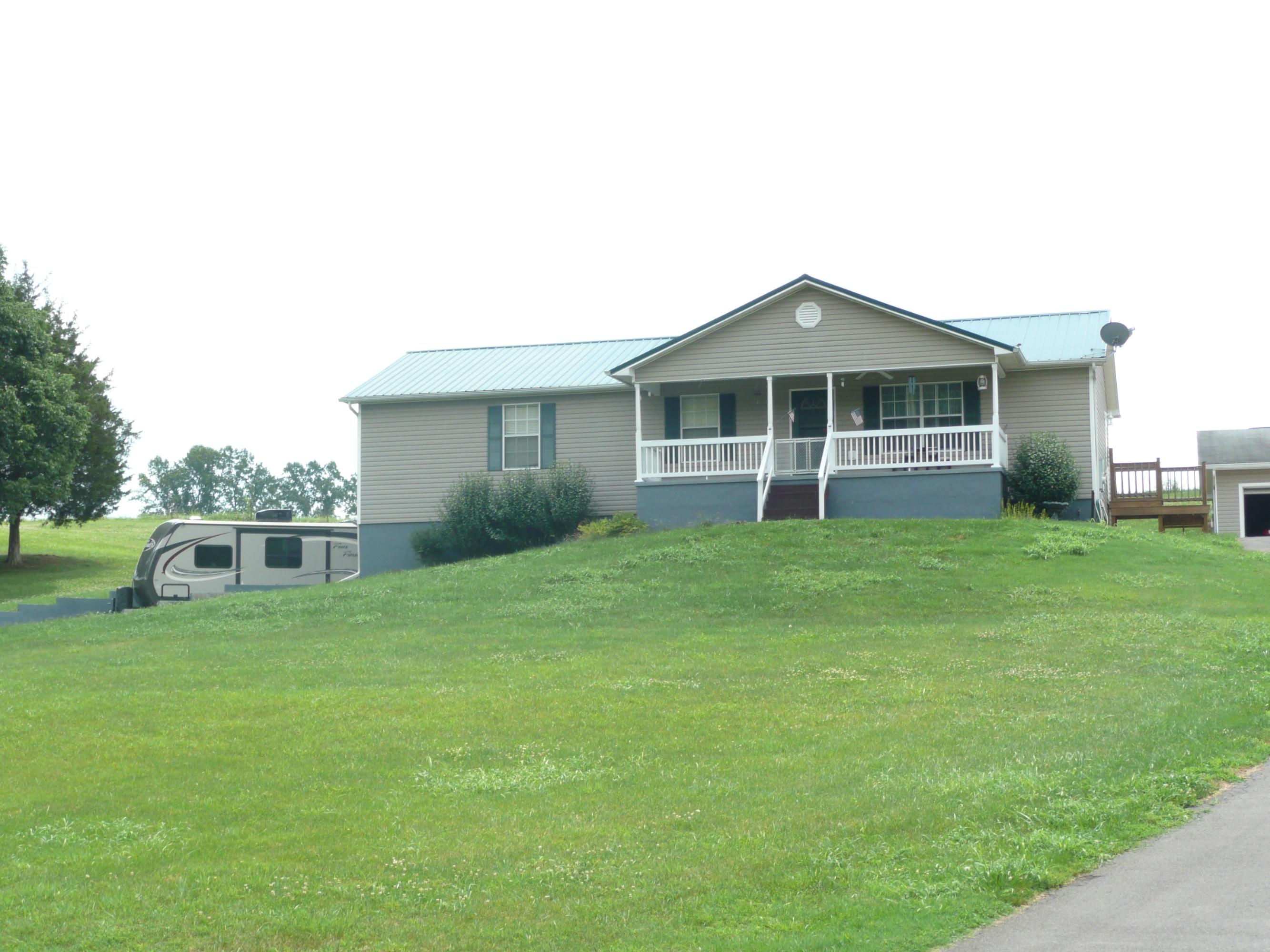 180 Price Road Sweetwater, TN 37874 - Photo 1 of 28 P1020819