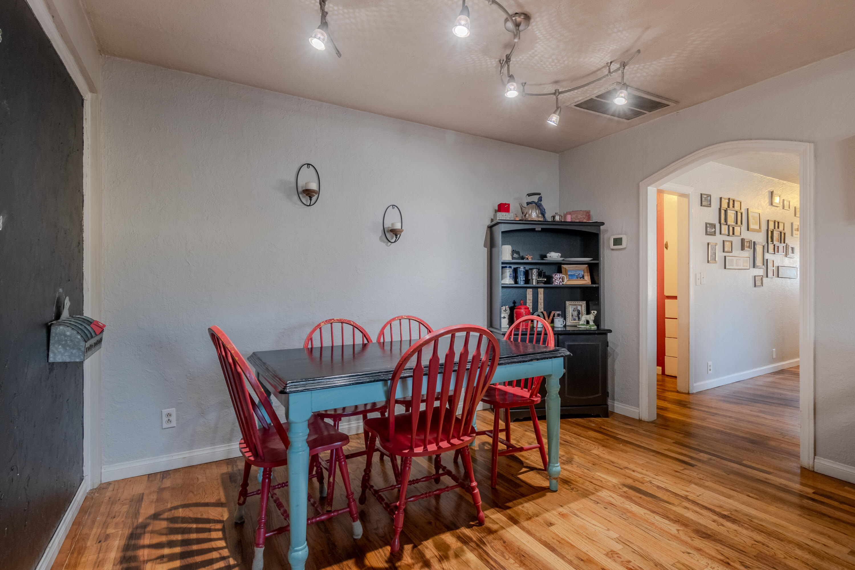 2441 South Stage Road Medford, OR 97501 - Photo 10 of 26 01-17