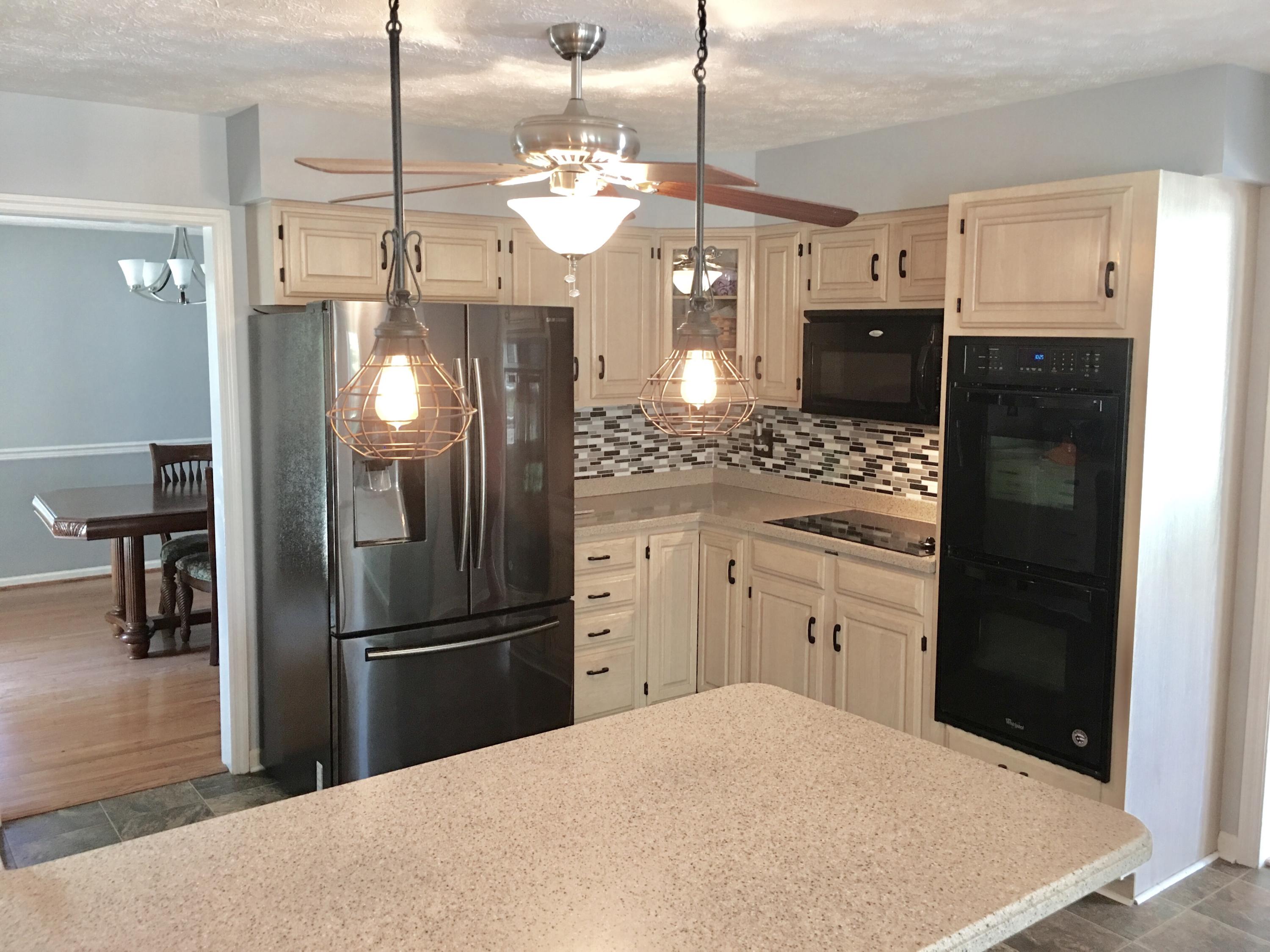 8224 Collier Road Powell, TN 37849 - Photo 18 of 32 image