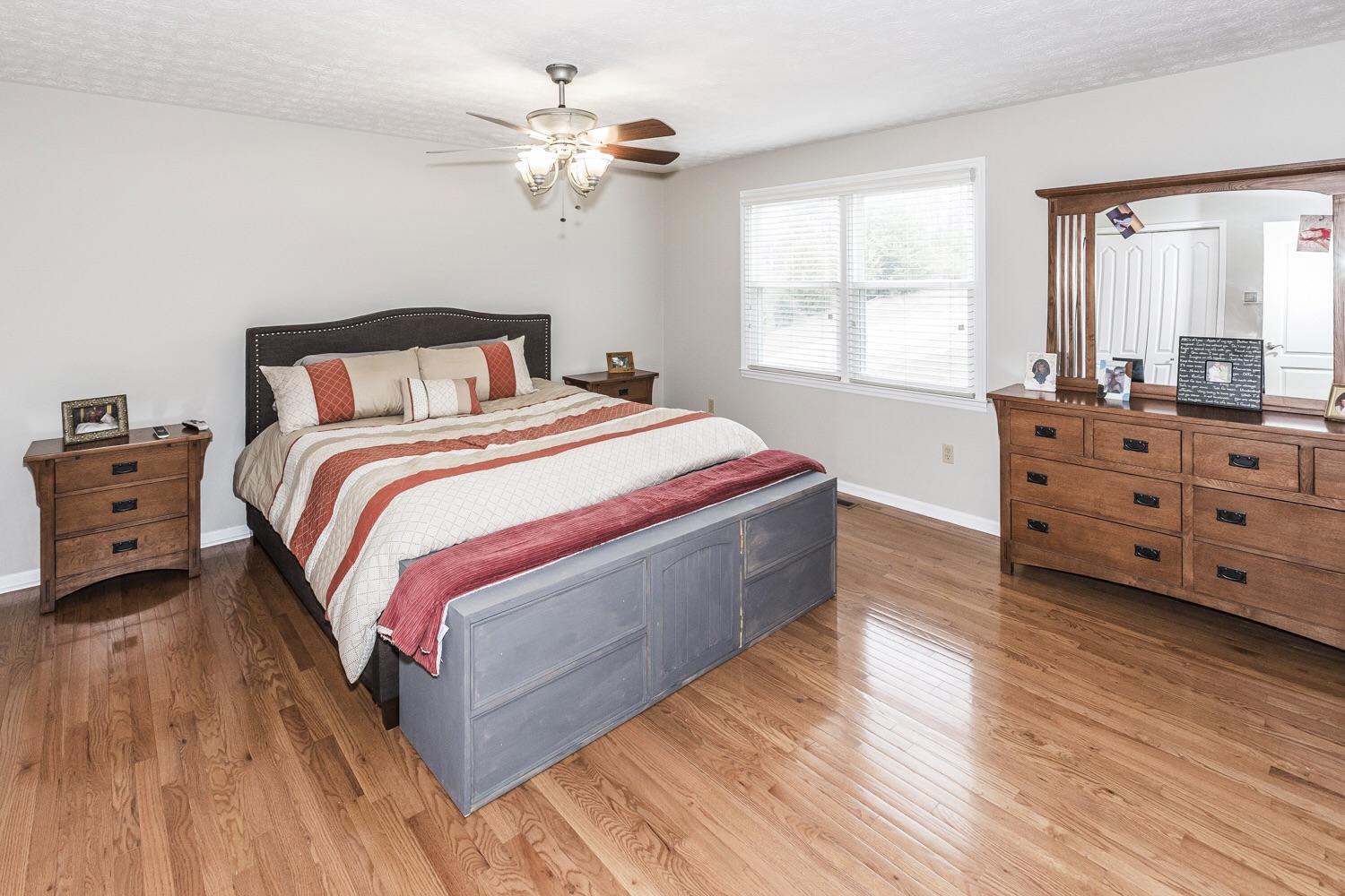 8224 Collier Road Powell, TN 37849 - Photo 20 of 32 image