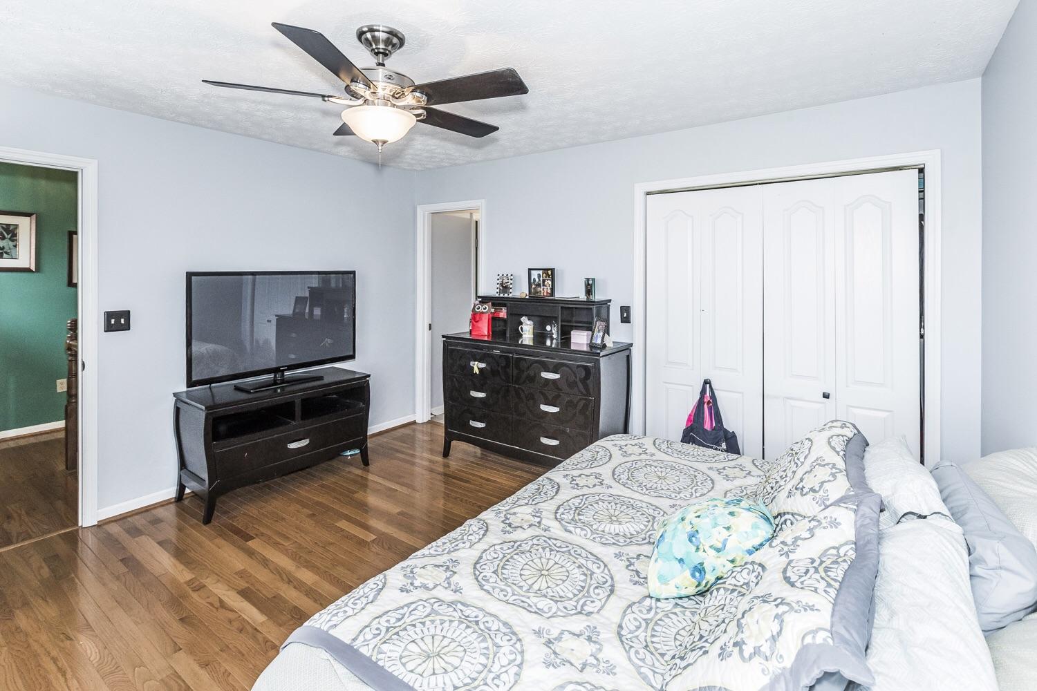 8224 Collier Road Powell, TN 37849 - Photo 26 of 32 image