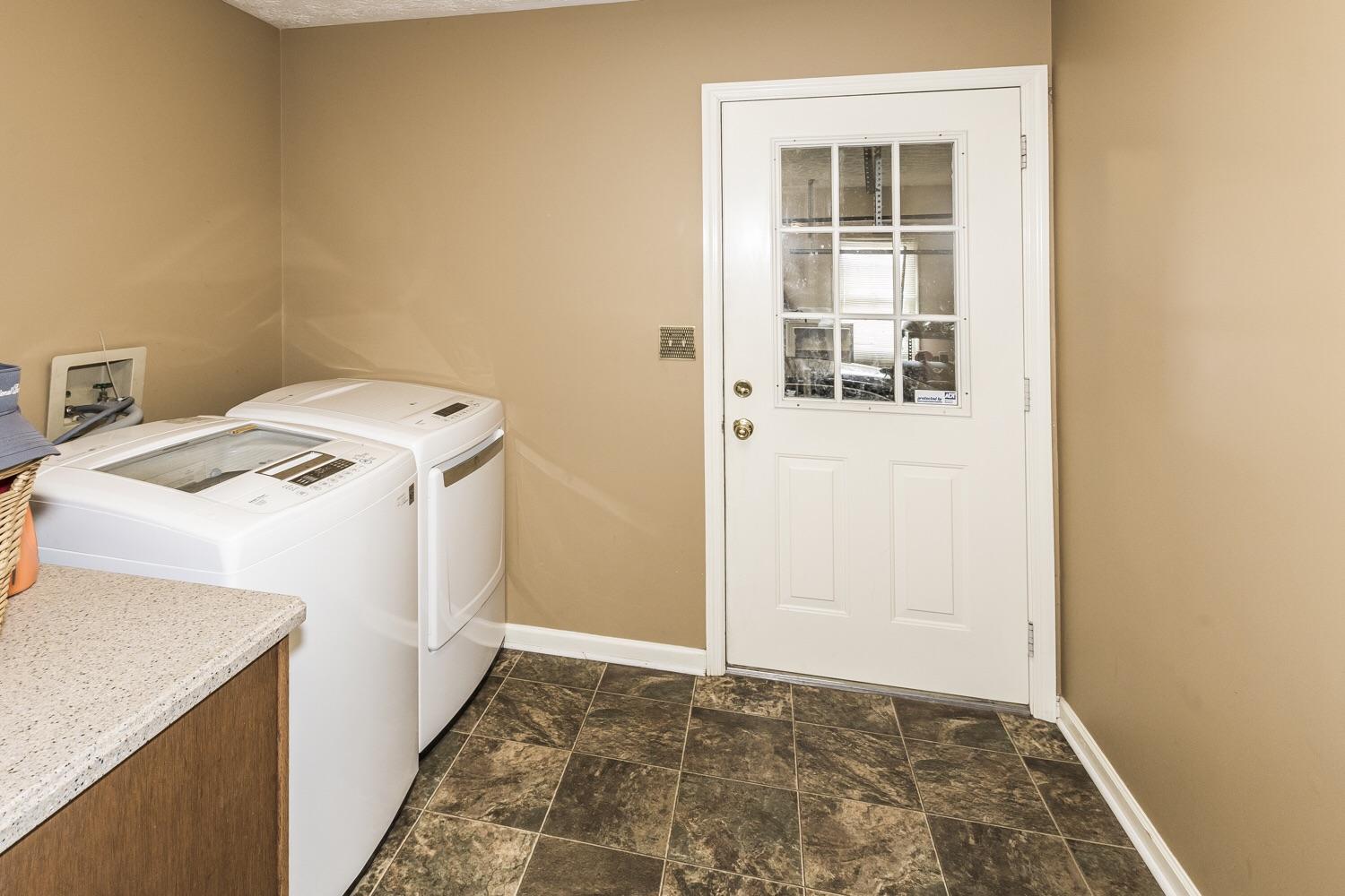 8224 Collier Road Powell, TN 37849 - Photo 29 of 32 image