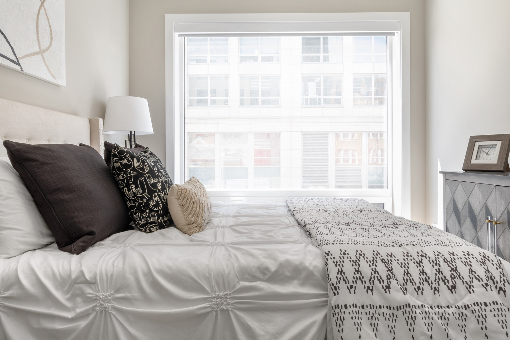 Undisclosed Address Chicago, IL 60657 - Photo 10 of 32