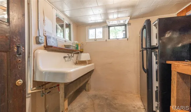 $249,900 | 86 Klein Cut-Off Road, Steelville, MO 65565