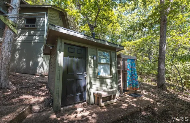 $249,900 | 86 Klein Cut-Off Road, Steelville, MO 65565