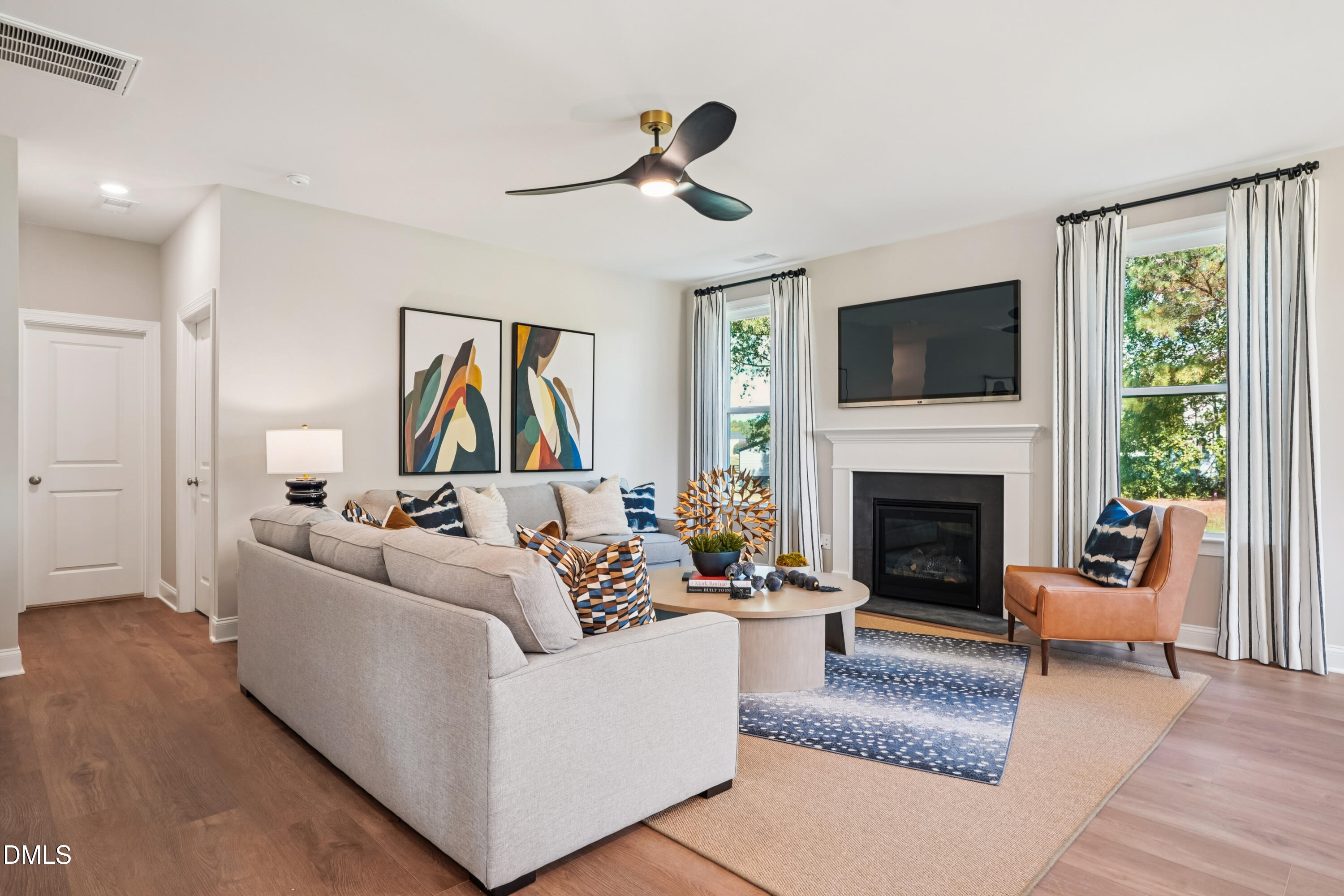 7209 Blue Run Lane Raleigh, NC 27604 - Photo 28 of 46 Fontana - Sauls Landing - interiors-liv