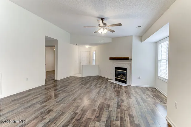 $243,900 | 4158 Breezewood Drive, Unit 203, Wilmington, NC 28412