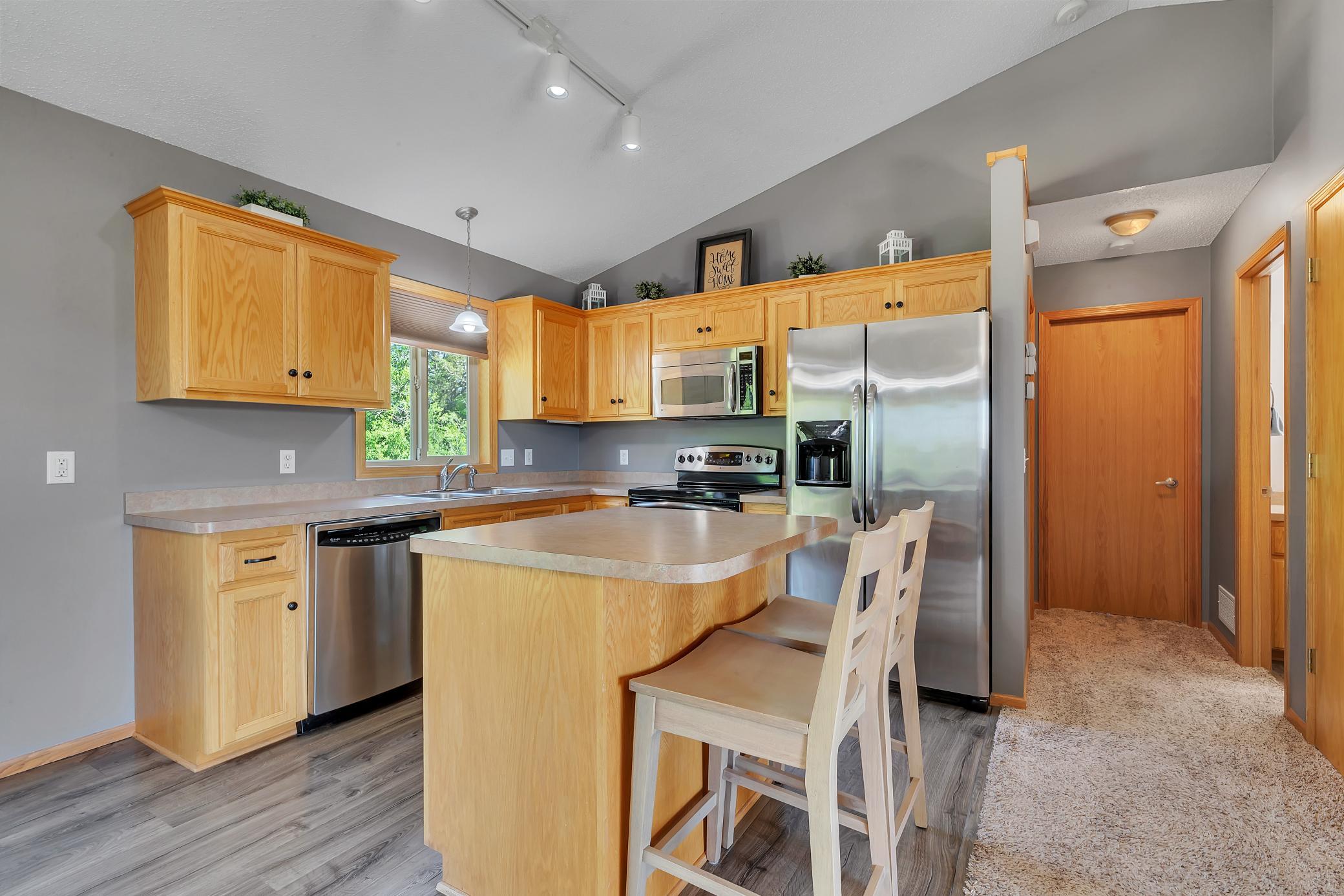 408 10th Avenue Northeast Rice, MN 56367 - Photo 5 of 22 Gallery Image 5