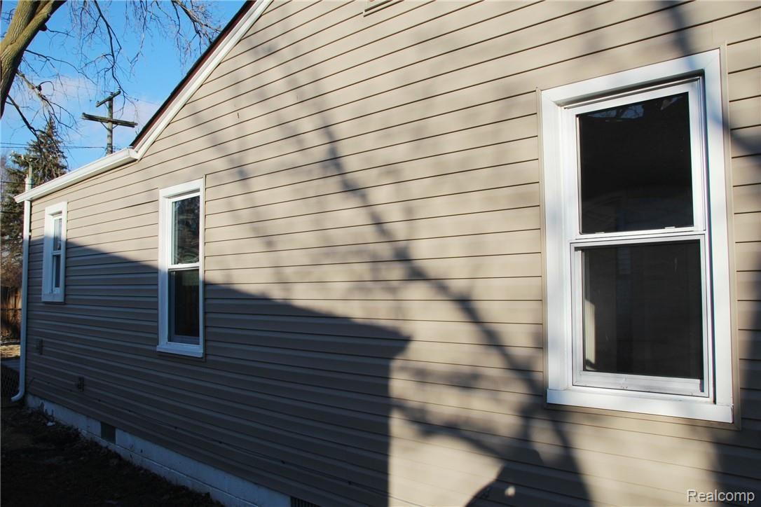 21540 Wick Road Taylor, MI 48180 - Photo 14 of 17 Wick 21540 (2).JPG