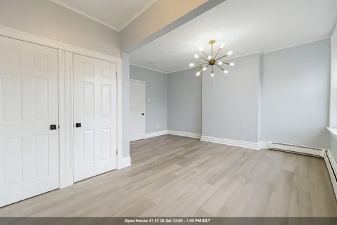 $2,100 | 396 Woodlawn Avenue, Unit 2, Jersey City, NJ 07305