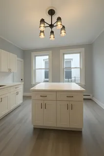 $2,100 | 396 Woodlawn Avenue, Unit 2, Jersey City, NJ 07305