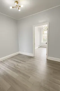 $2,100 | 396 Woodlawn Avenue, Unit 2, Jersey City, NJ 07305