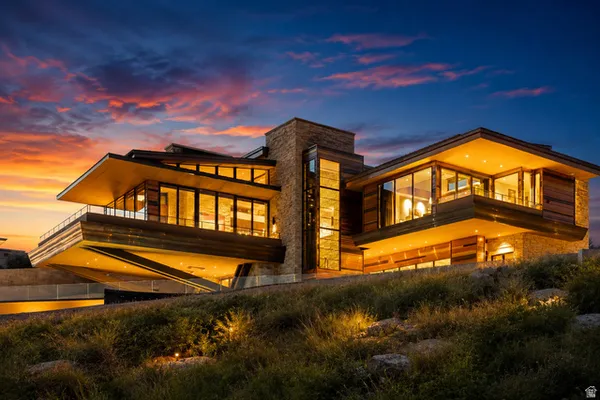 $45,000,000 | 3968 Pinnacle Sky Loop, Park City, UT 84098