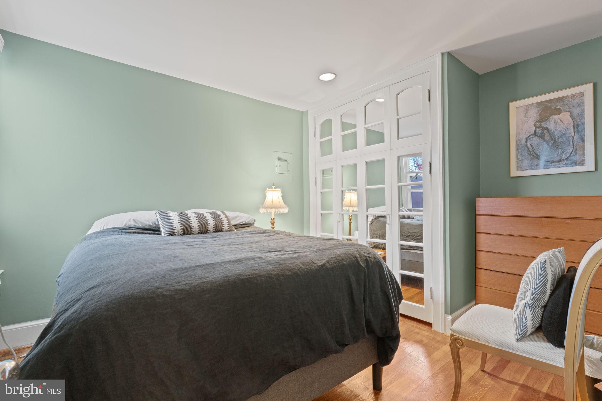 1816 T Street Northwest Washington, DC 20009 - Photo 12 of 40